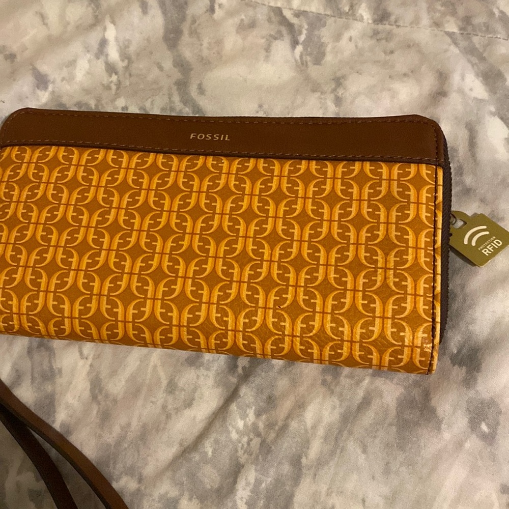 Fossil Wallet